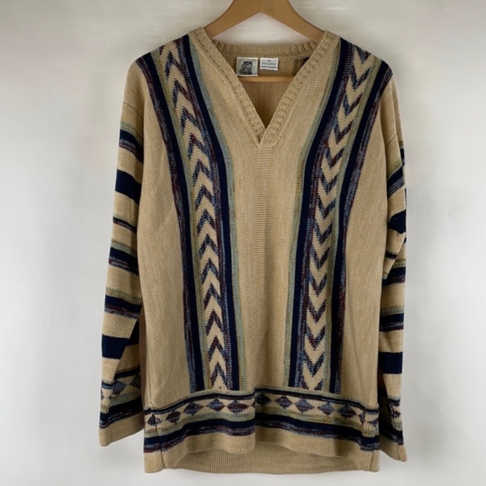 Vntge KENNINGTON LTD V-neck Chevron Stripe Sweater